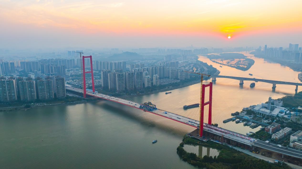 广西最长跨海大桥正式建成通车